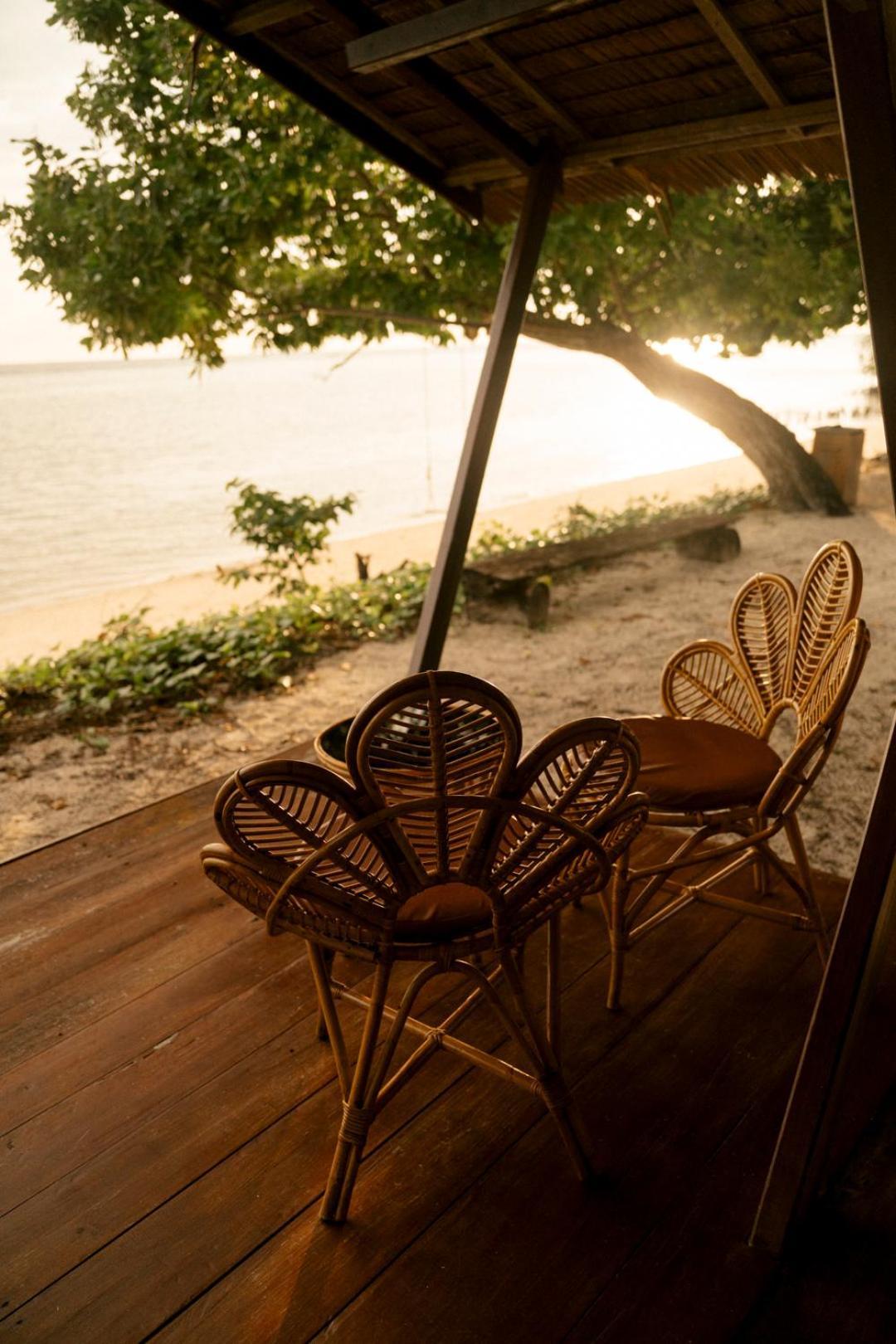 Reconnect - Private Island Resort & Dive Center Togean - Buka Buka Island Ampana Esterno foto